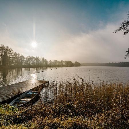 Luxus-See-Domizil Mit Sauna, Kamin Und Boot-130 Qm Fuer 6 Personen Krakow am See Exteriör bild
